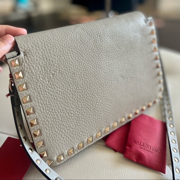 Valentino Rockstud Shoulder Bag - Picture 6 of 11